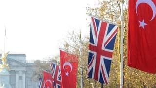 Türkiye-İngiltere ilişkilerinde yeni dönem: Serbest Ticaret Anlaşması müzakerelerine başlanacak