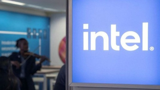 Intel'den 14,2 milyar dolarlık geri alım hamlesi