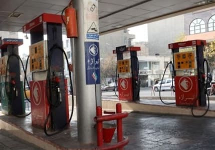 İran'da akaryakıt telaşı: "İsrail'den siber saldırı" iddiası