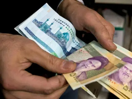 İran'da dolar tüm zamanların rekorunu kırdı