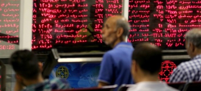  İran'da Kovid-19 nedeniyle 1 milyon 500 bin kişi işsiz kaldı