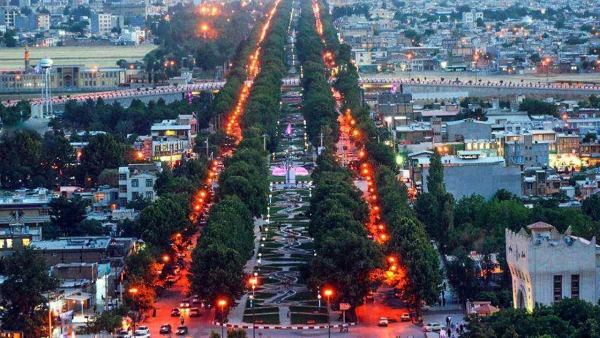 İran'da tüm okullarda uzaktan eğitim modeline geçiliyor