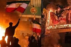 İran'da üniversiteler açıldı eylemler iyice alevlendi