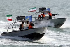 Iran'dan Hürmüz Boğazı'nda gövde gösterisi