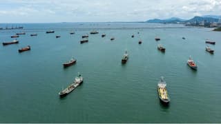 İran’dan Hürmüz Boğazı’ndan kontrollü geçişe yeşil ışık