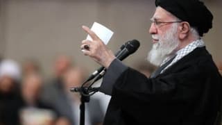 İran dini lideri Hamaney’den halka birlik olma çağrısı