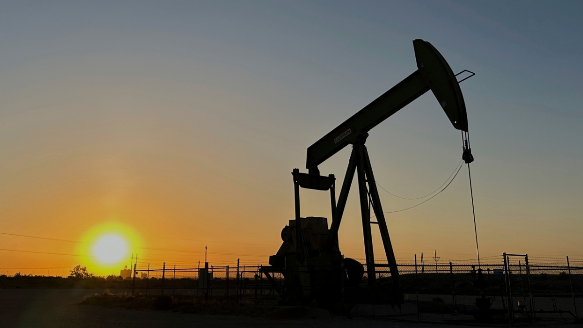 İran ile Tacikistan arasında petrol anlaşması