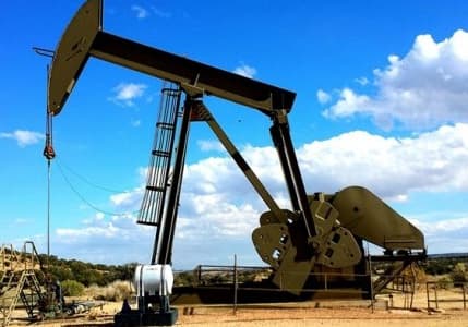 İran'ın günlük petrol üretimi 3,5 milyon varili aştı