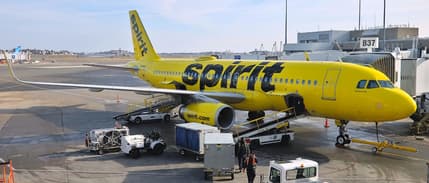 İran savaşı ve artan yakıt maliyetleri Spirit Airlines'ı iflasa sürükledi