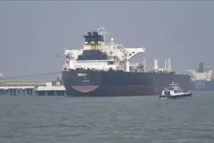 İran: Yaptırımlara rağmen petrol ihracatımız kesintisiz sürüyor