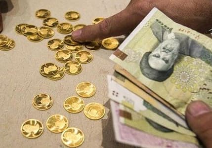 İranlı ekonomist Sultani: "Döviz kuru artışı, yaptırımlar ve Kovid-19 nedeniyle İran ekonomisi kilitlendi"