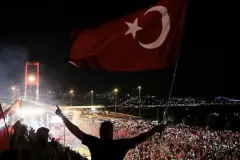 İş dünyası: Egemenlik kayıtsız şartsız milletindir