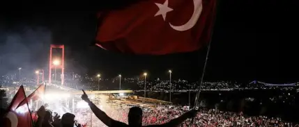 İş dünyası: Egemenlik kayıtsız şartsız milletindir