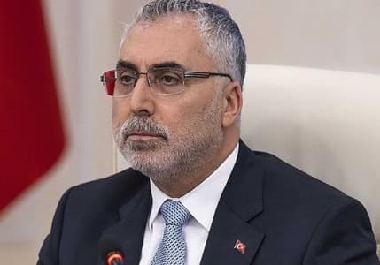 Işıkhan: Çalışan annelere yönelik destek projesi yoğun talep gördü