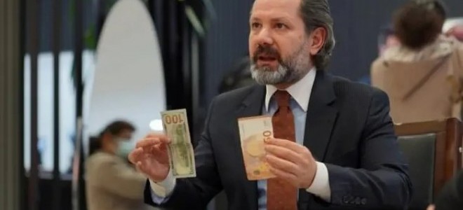 İslam Memiş yorumladı: Dolar mı daha çok yükselecek euro mu?