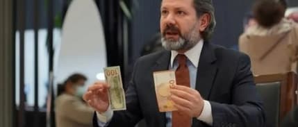 İslam Memiş yorumladı: Dolar mı daha çok yükselecek euro mu?