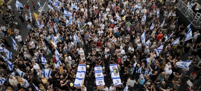 İsrail'de ateşkes talebiyle başlayan grev hayatı durdurdu