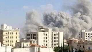 İsrail, Yemen'in başkenti Sana'yı vurdu