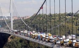 İstanbul Boğazı Köprülerinden Günde 468.636 Araç Geçiyor
