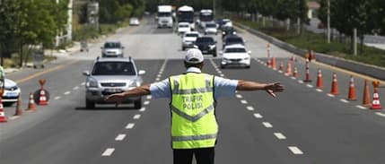 İstanbul'da bazı yollar Papa için trafiğe kapatılıyor