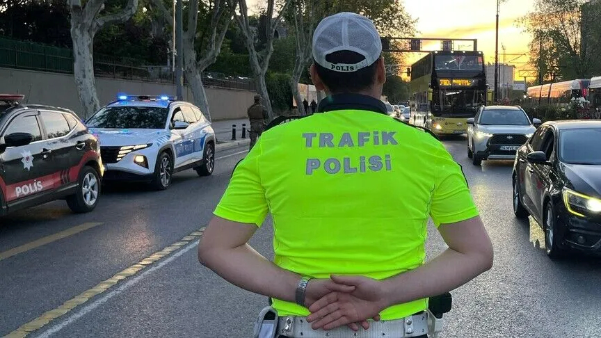 İstanbul'da bazı yollar trafiğe kapatıldı