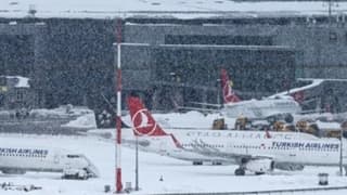 Kar yağışı havayolu trafiğini vurdu: Pegasus ve Ajet’te toplam 170 sefer iptal