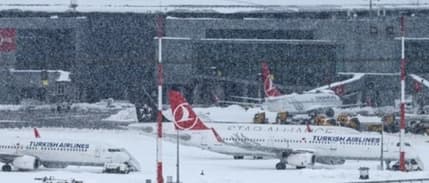 Kar yağışı havayolu trafiğini vurdu: Pegasus ve Ajet’te toplam 170 sefer iptal