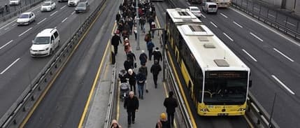 İstanbul'da toplu ulaşıma yapılan zamlar yürürlüğe girdi