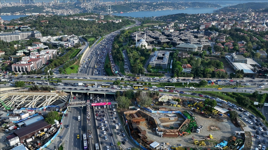 İstanbul'da trafik yoğunluğu yüzde 71'e ulaştı