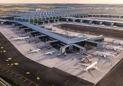 İstanbul Havalimanı'nda iç hat yolcusu azaldı, dış hat yolcusu arttı