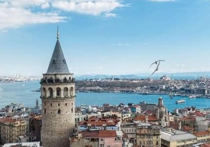 İstanbul son iki ayda yaklaşık 2,5 milyon ziyaretçi ağırladı