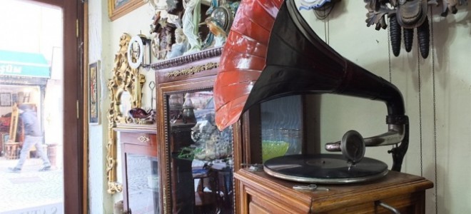 İstanbul Valiliği duyurdu: İkinci el eşya alım satımına belge zorunluluğu getirildi