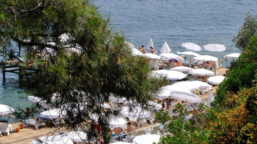 İstanbul Valiliği üç plajın geçici olarak kapatılmasına karar verdi