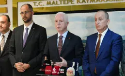 İstanbul Valisi Gül: Maltepe'de çöken bina için mağdur vatandaşlara 9 milyon lira destek sağlanacak
