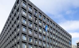 İsveç Merkez Bankası'ndan tarihi faiz artırımı