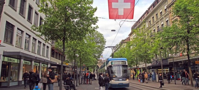 İsviçre'de enflasyon nisanda sıfıra indi