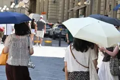 İtalya'da sıcak hava alarmı: 9 kentte kırmızı uyarı verildi