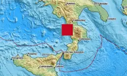 İtalya'nın güneyinde 6,2 büyüklüğünde deprem oldu