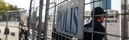 İzmir'de polis merkezine silahlı saldırı: 2 polisimiz şehit oldu