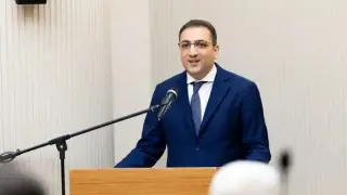 İzmir'de Seferihisar ve Balçova belediye başkanları gözaltına alındı