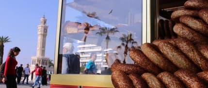 İzmir’in sembollerinden olan gevrek ve boyoza %40 zam geldi