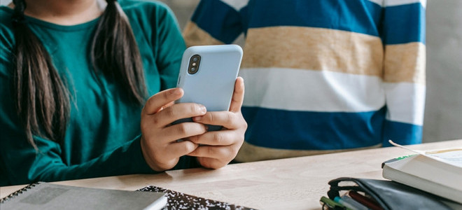 Japonya’dan akıllı telefon kullanımını sınırlama tavsiyesi