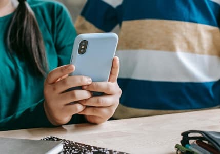 Japonya’dan akıllı telefon kullanımını sınırlama tavsiyesi