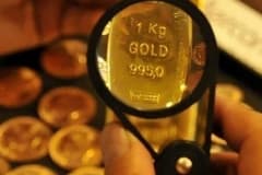 Jeopolitik gerilim dönemlerinde altın düşer mi?: Savaşlar, altın fiyatlarını nasıl etkiler?