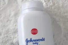 Johnson & Johnson'dan bebek pudrası davaları için 5,5 milyarlık uzlaşma önerisi