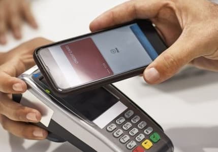 JPMorgan kredi kartı uygulaması için Apple'dan imtiyaz istiyor