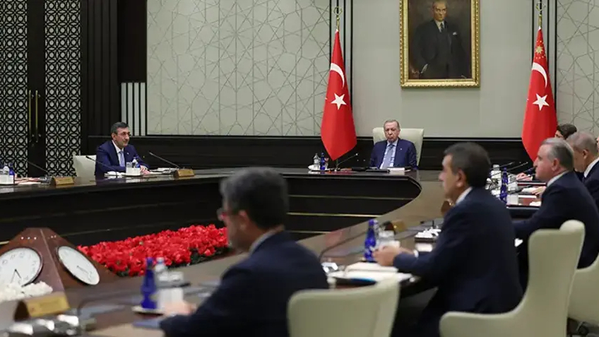 Kabine bugün toplanıyor: İşte masadaki başlıklar