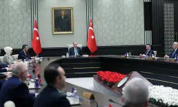 Kabine iki haftalık aranın ardından bugün toplanıyor