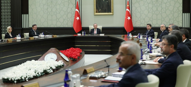 Kabine toplanıyor: İşte masadaki başlıklar