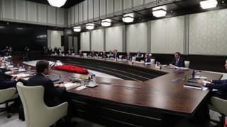 Kabine toplantısı başladı: Memur ve emekli maaşları masada olacak